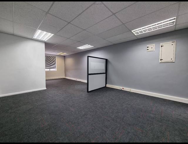 48M² OFFICE TO LET IN CENTURY CITY